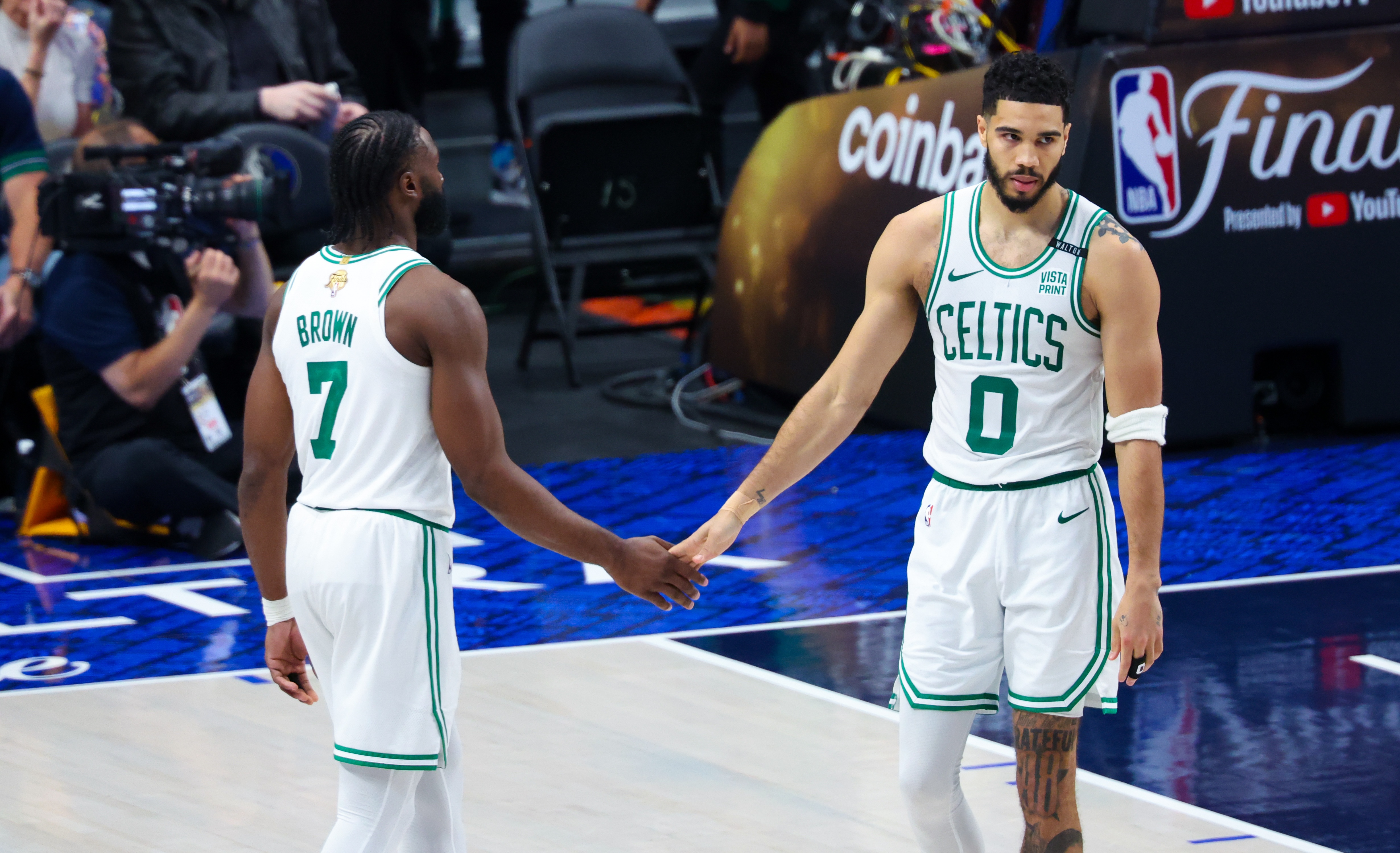 NBA彩經(jīng):快船擒下老鷹 火箭大勝獨行俠 掘金輕取湖人 國王勝太陽(yáng)